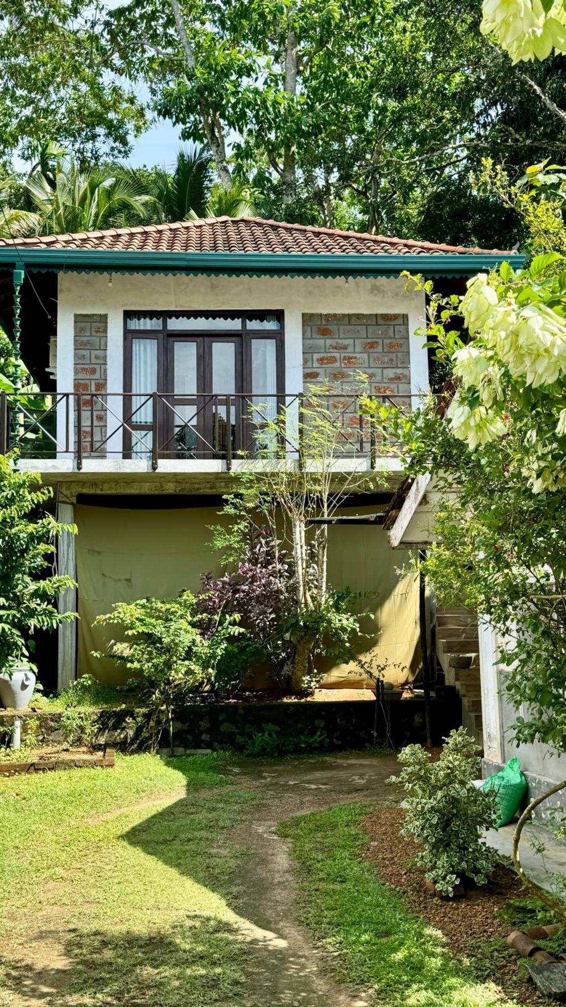 إندوروفا Dosemo Cabana المظهر الخارجي الصورة